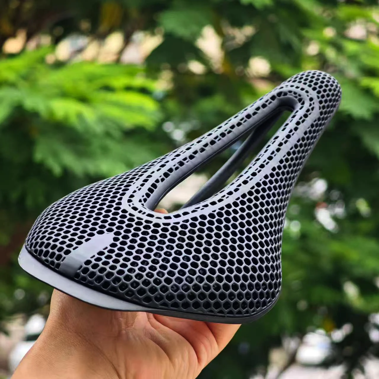 سرج دراجة كربوني مطبوع ثلاثي ا - مراجعة Carbon Saddle 3D Printed Honeycomb وسعره