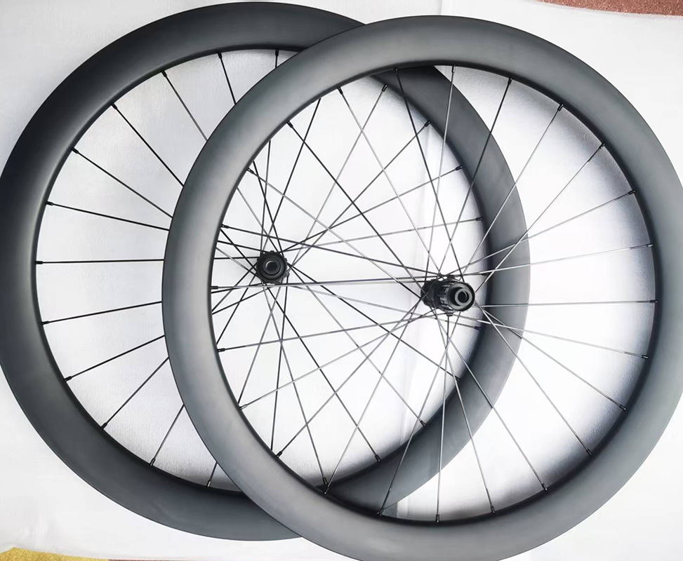 مجموعة عجلات خفيفة الوزن 45/50 - مراجعة Gravel Bike Wheelset Carbon 700C وسعره